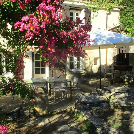 Le Mas Des Lilas Uzès Exteriér fotografie