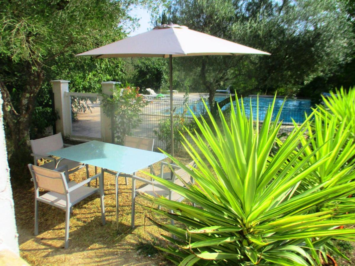 Le Mas Des Lilas Uzès Exteriér fotografie