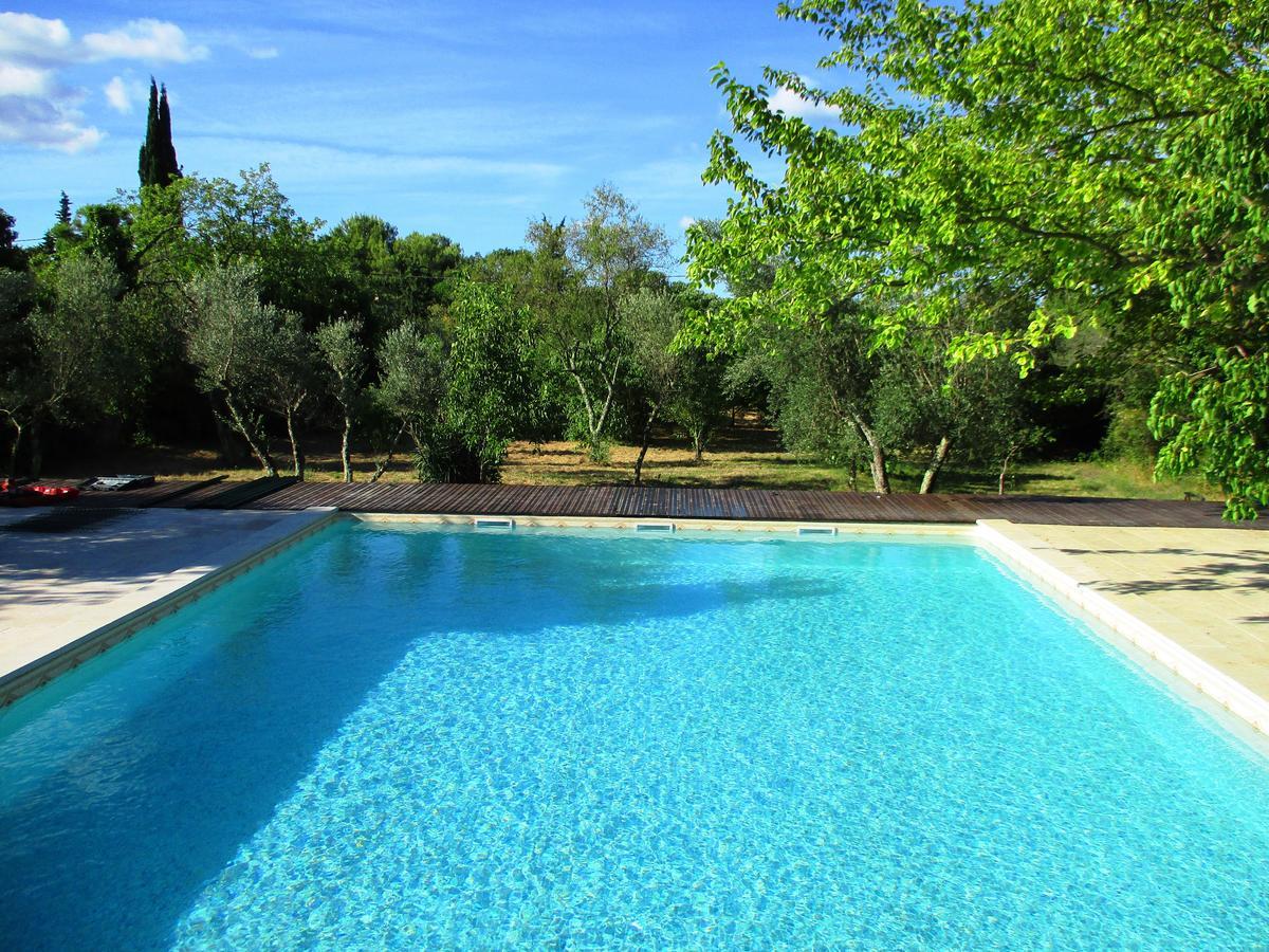 Le Mas Des Lilas Uzès Exteriér fotografie