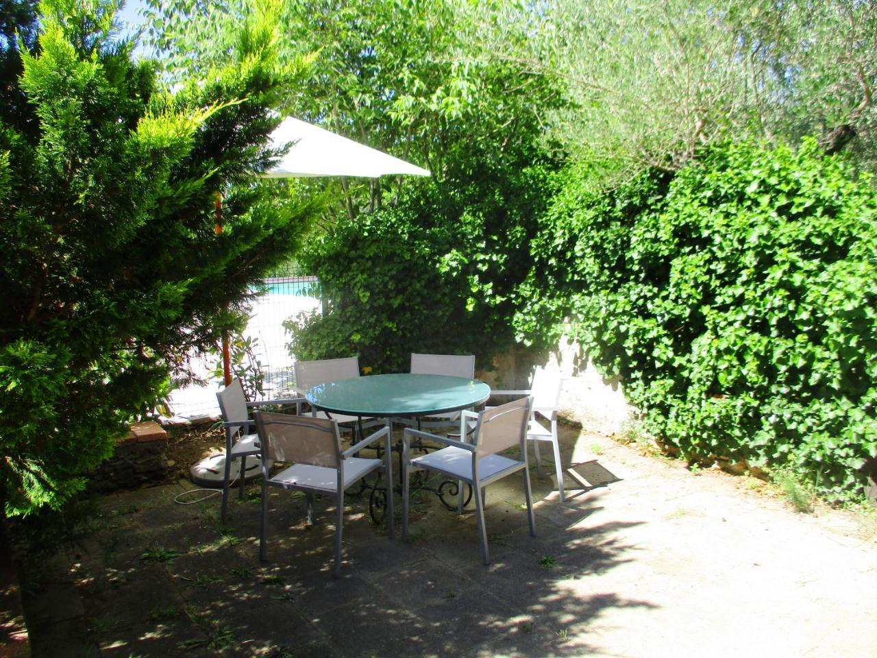 Le Mas Des Lilas Uzès Exteriér fotografie