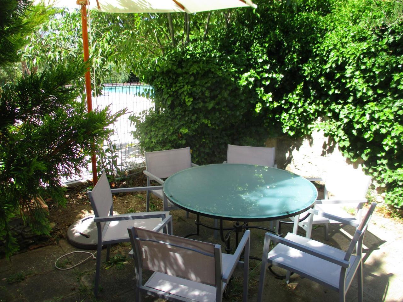 Le Mas Des Lilas Uzès Exteriér fotografie